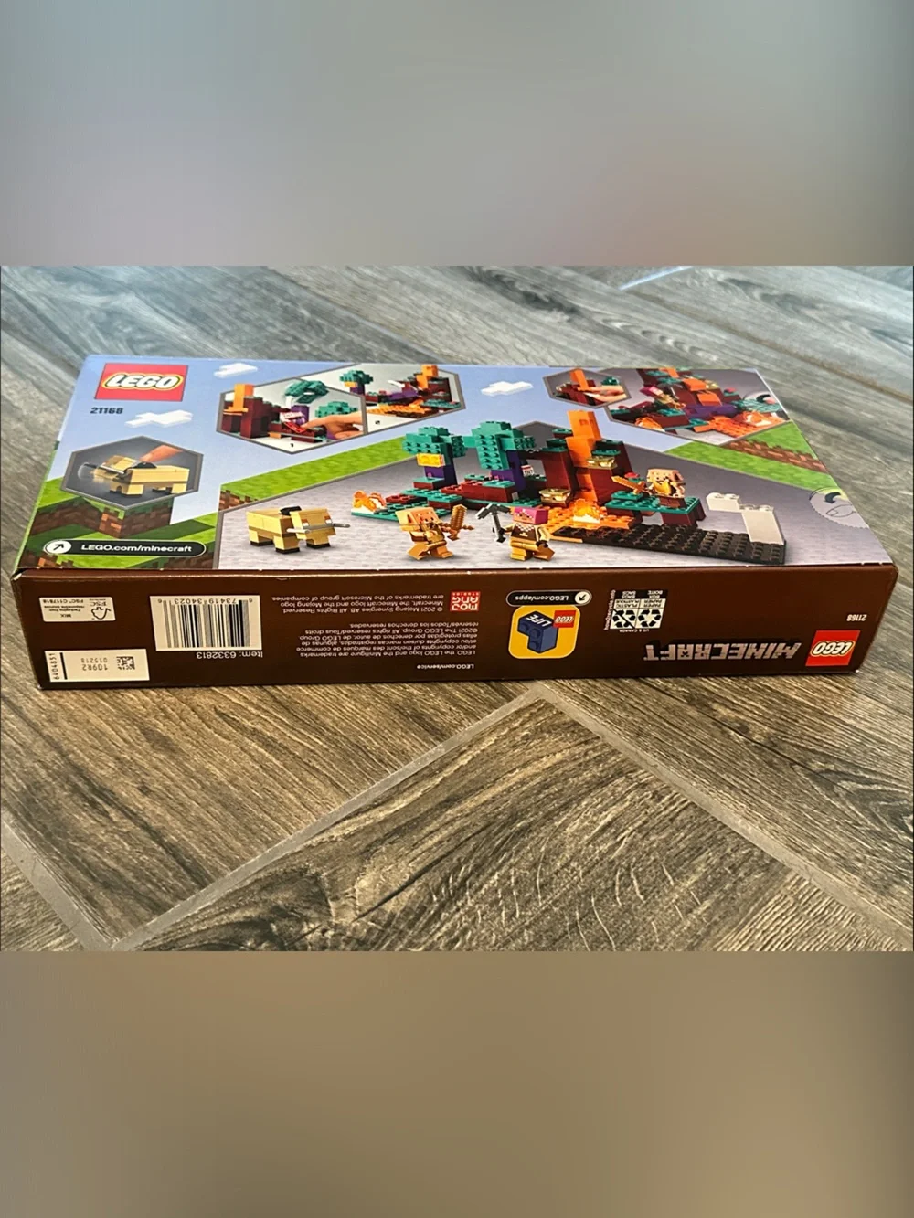 New Sealed Retired LEGO Minecraft #21168 The Warped Forest 287pcs Piglin Hoglin